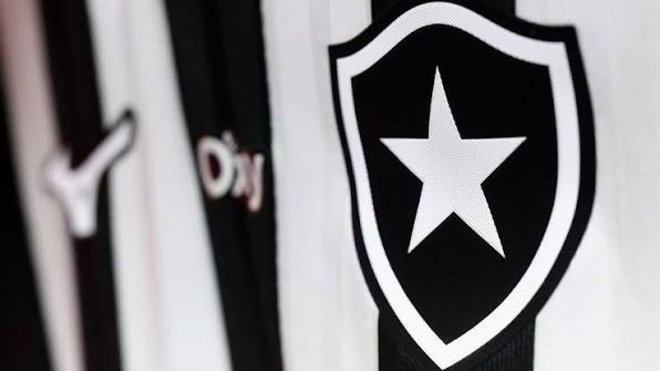 Fifa suspende transfer ban do Botafogo por dívida envolvendo Barrera