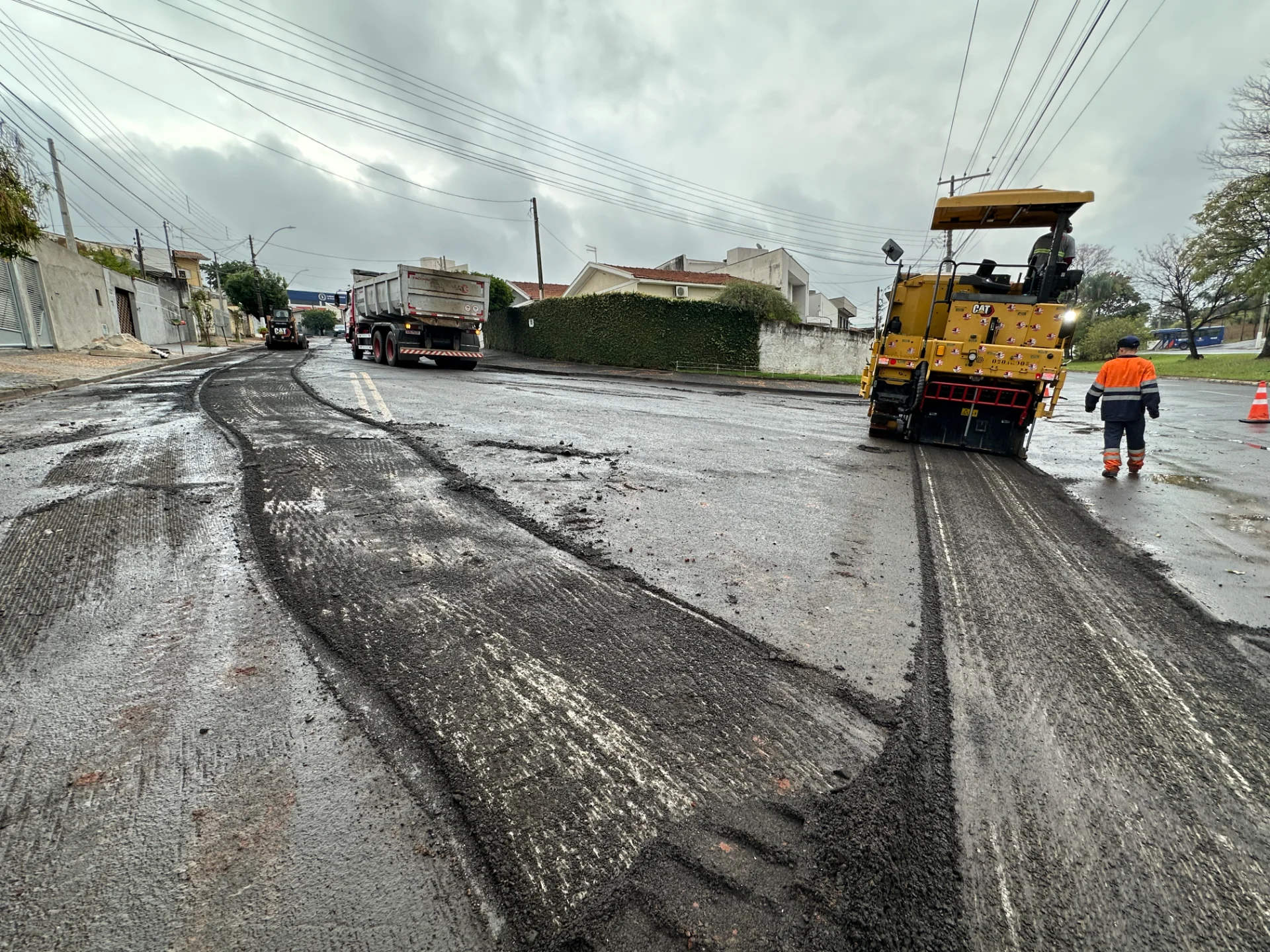 Prefeitura de Americana conclui primeira etapa da recuperação asfáltica na Avenida de Cillo