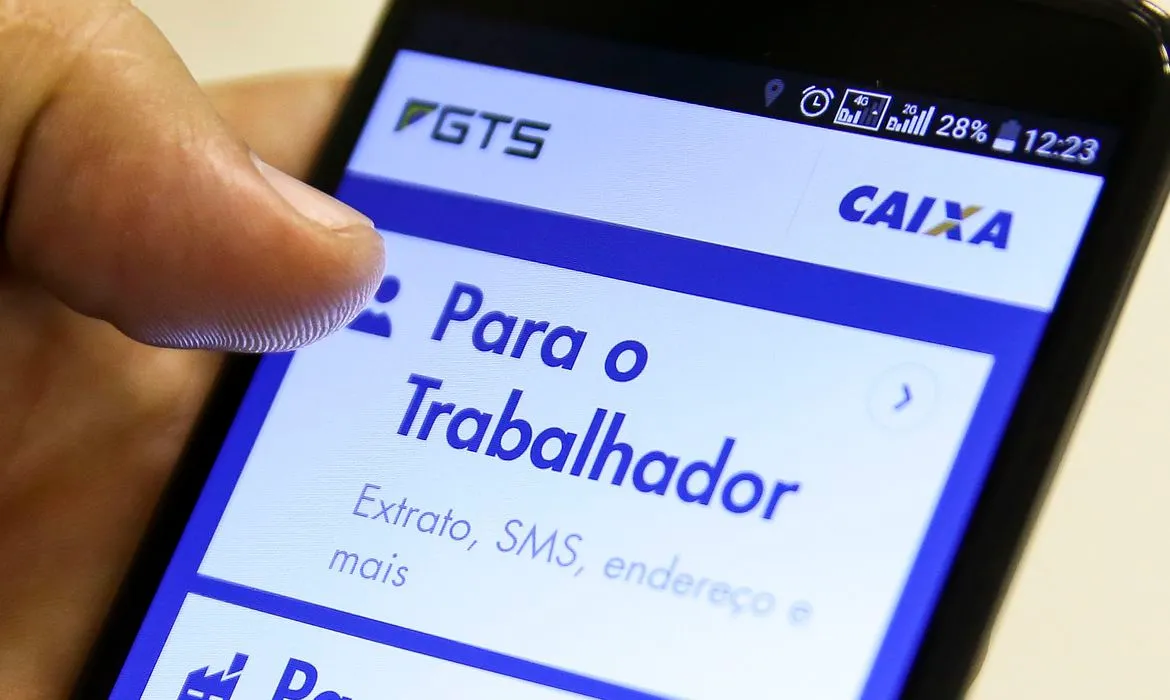Caixa inicia pagamento do lucro do FGTS para milhões de trabalhadores