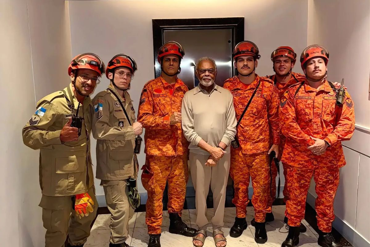 Gilberto Gil passa perrengue e é resgatado pelo Corpo de Bombeiros