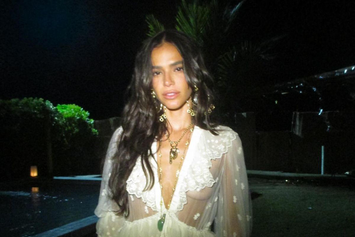 Bruna Marquezine prepara mudança para mansão em bairro de famosos no Rio
