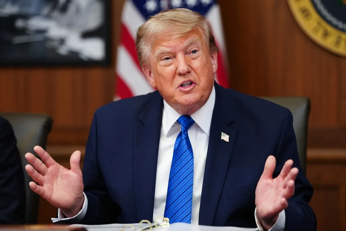 Trump assina medidas para restringir cidadania por nascimento e combater “turismo de parto” nos EUA
