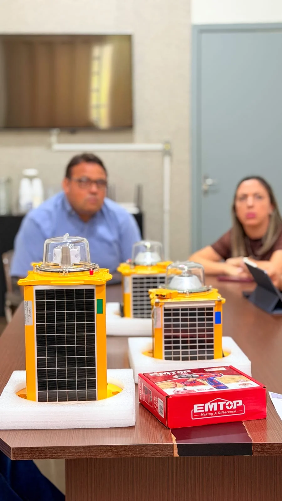 Aeroporto de Americana receberá luminárias de LED com energia solar