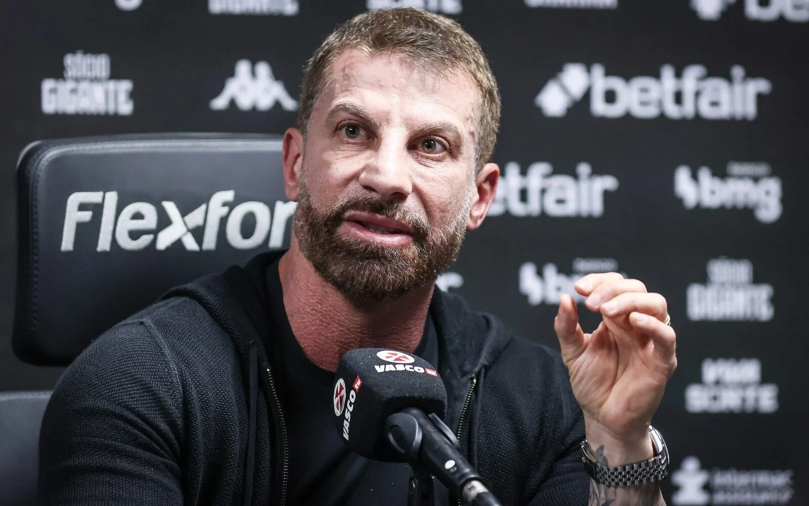 Vasco recebe R$ 65 milhões de empréstimo e acerta contas antes de jogo decisivo na Sul-Americana