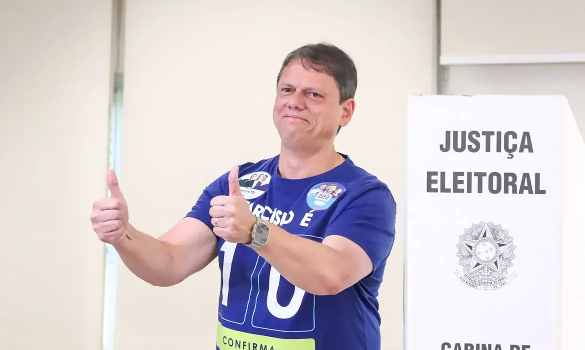 Tarcísio de Freitas bate recorde histórico de votação e supera 14,4 milhões de votos em SP