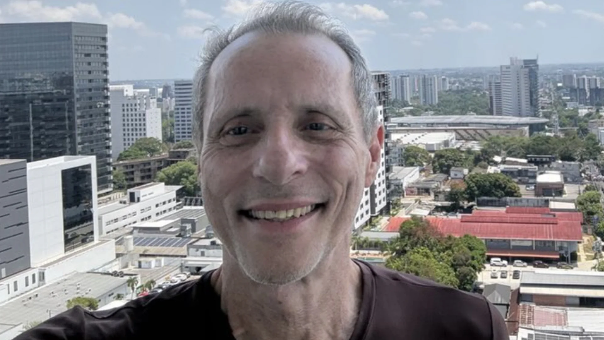 Tony Bellotto fala sobre câncer e afirma: “Não digo que estou curado”