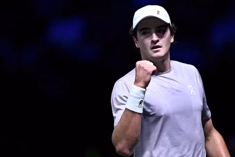 afp-20251029-82fm3at-v1-midres-tennisatpfra