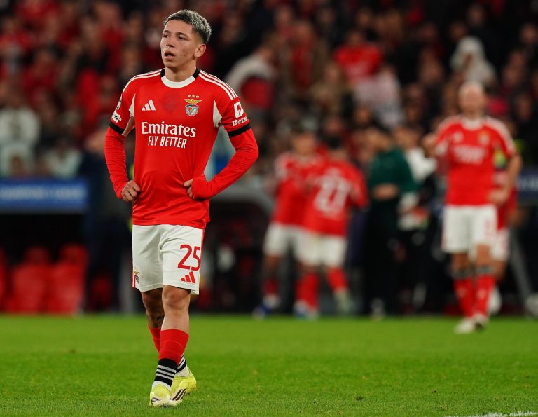 gianluca-prestianni-do-benfica-durante-jogo-contra-o-real-madrid-na-champions-1771416956142_v2_1920x1487