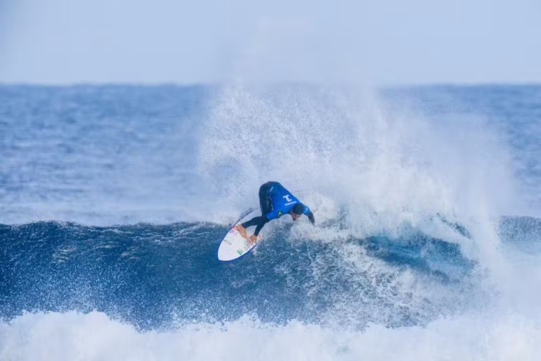 gabriel-medina-26margaretriver-brrl3795-hannah-anderson