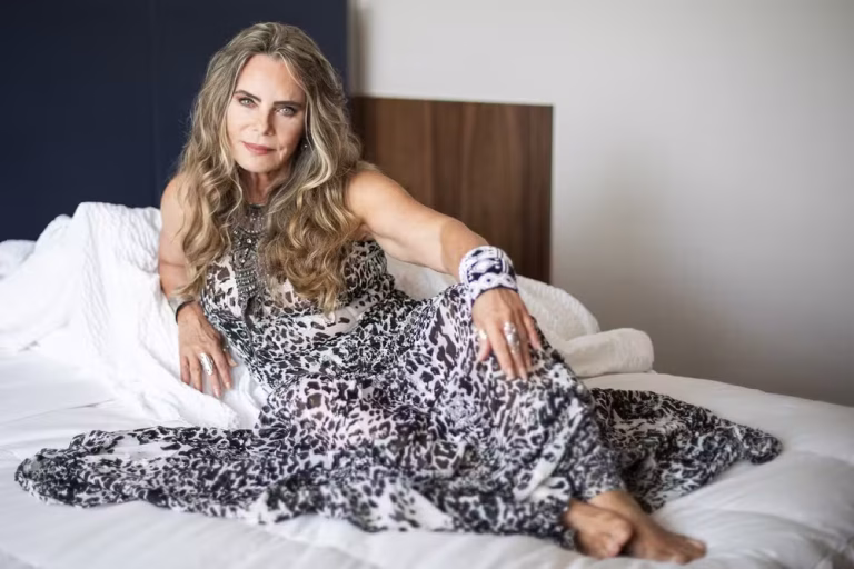 106597695-rio-de-janeiro-rj-11042024-entrevista-com-a-atriz-e-escritora-bruna-lombardi-