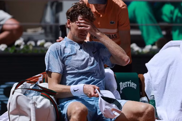 2026-05-28t130026z-839666305-up1em5s104p1o-rtrmadp-3-tennis-frenchopen