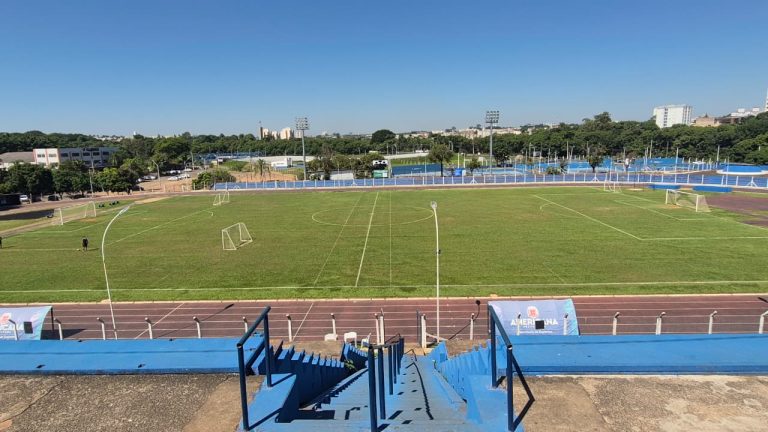 Campo do Centro Cívico