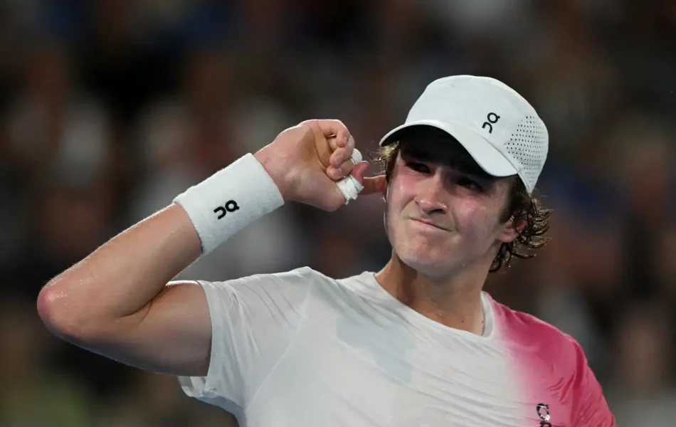 2025-01-14T124750Z_135782525_UP1EL1E0ZJP04_RTRMADP_3_TENNIS-AUSOPEN