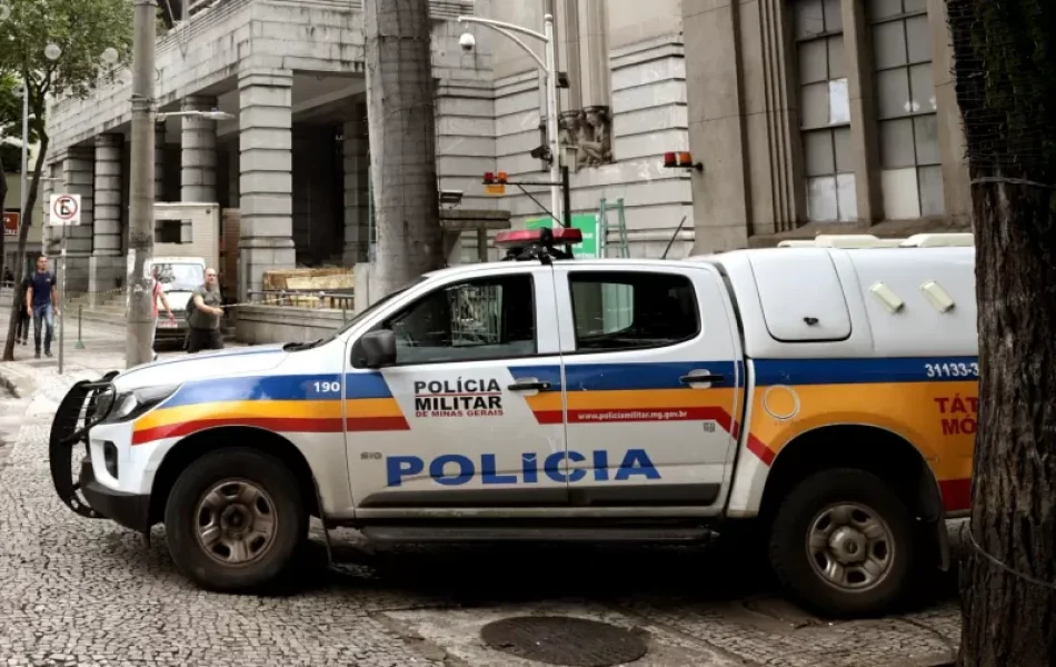 policia-militar-de-minas-gerais-foi-acionada-no-final-da-tarde-de-ontem-para-ocorrencia-com-vitima-baleada-1680802177192_v2_900x506.jpg