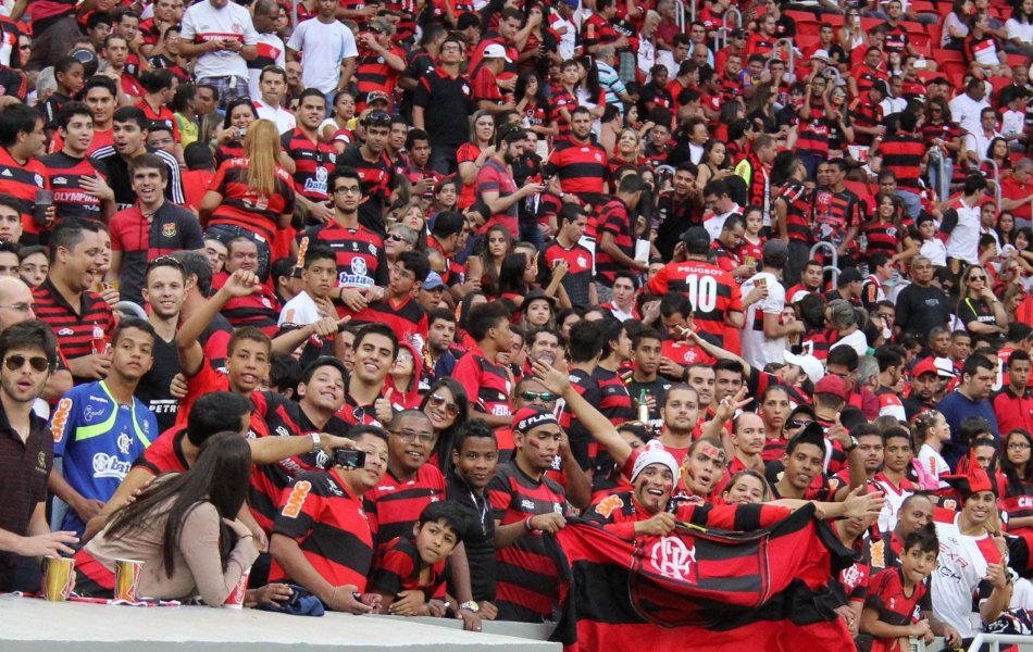 politica-datatempo-flamengo-torcida-1709191897