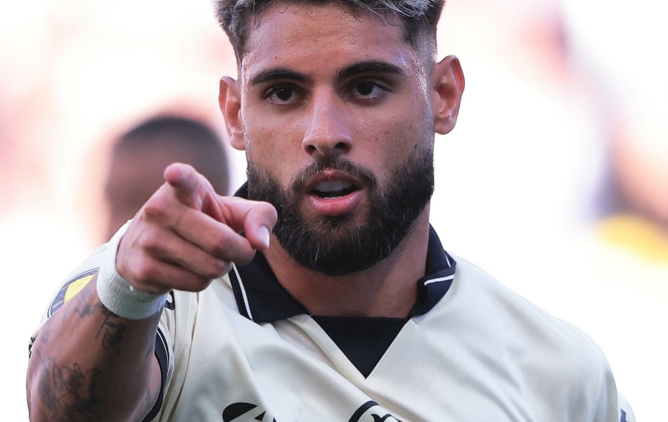yuri-alberto-do-corinthians-em-acao-contra-o-santo-andre-pelo-paulistao-1709409247226_v2_1x1